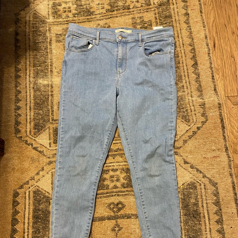 High rise super skinny Levi’s jeans